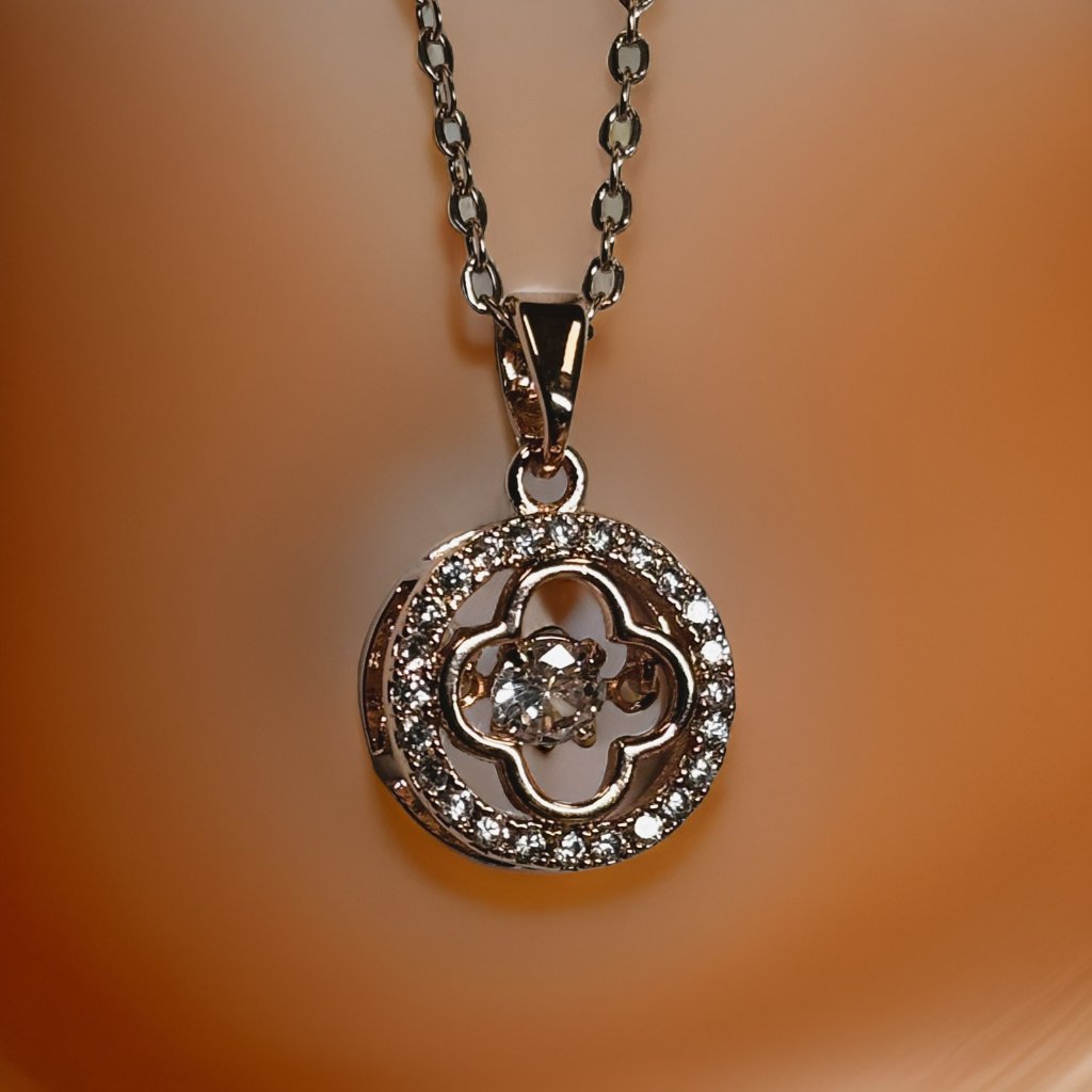 Rose Gold 1.8 Ct Zircon Lucky Clover With Round Cut Floater Pendant Necklace